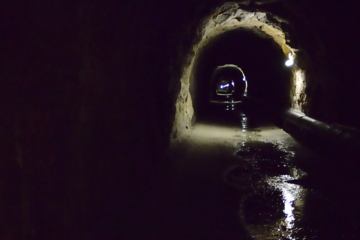 La parte iluminada del túnel (donde uno puede tomar una foto)