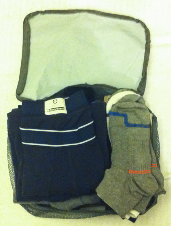 Aquí van las medias y los interiores