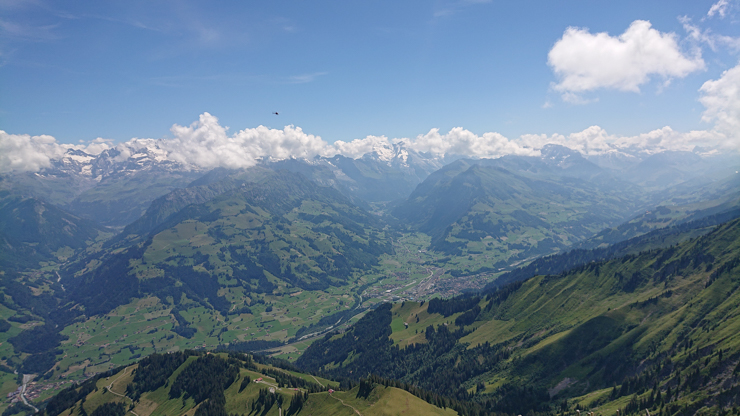 Al fondo se encuentra Kandern, el pueblo del öschinensee que apareció en este post