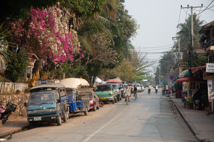 Calle principal de Luang Prabang